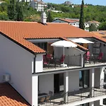 Mit Panoramablick Aufs By Interhome Lejlighed