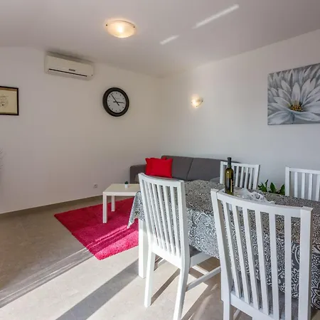 Mit Panoramablick Aufs By Interhome شقة *